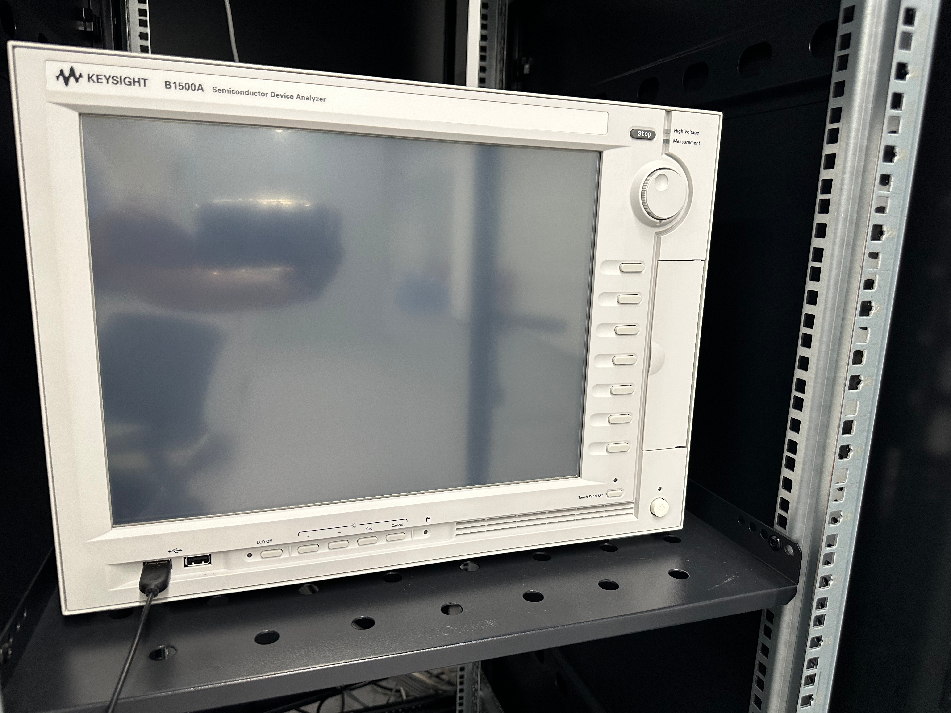 半导体参数分析仪